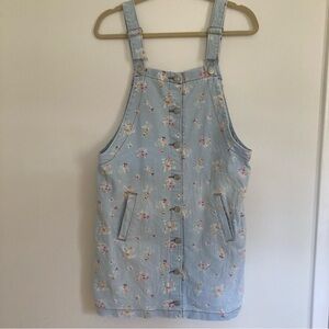 Celebrity Pink 90’s style denim button down floral overall skirt with pockets